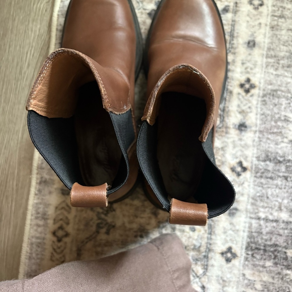 Madewell Bradley Chelsea lugsole brown leather boots size 7 - Picture 6 of 7